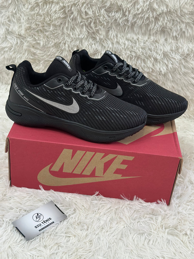 Nike Max Sense