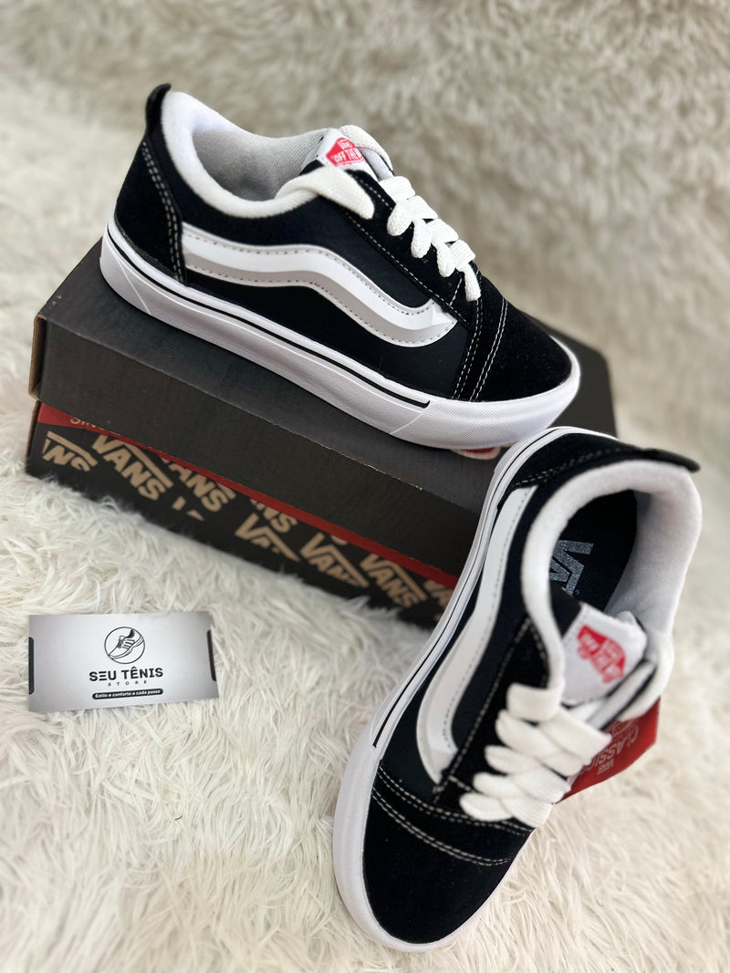 Vans KNU